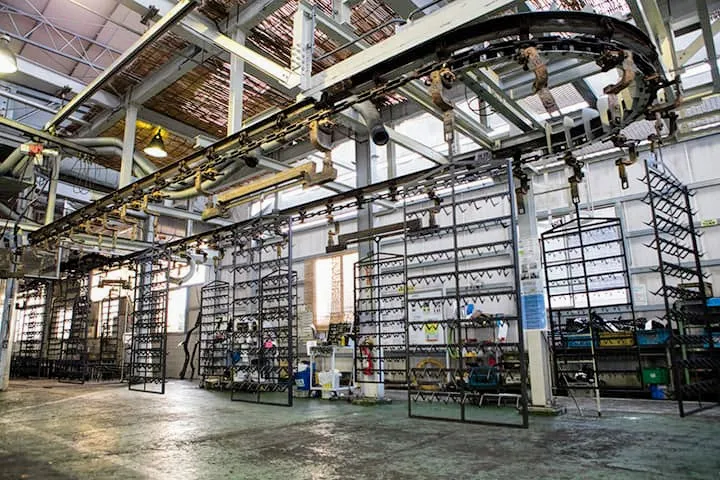 カチオン電着塗装ライン